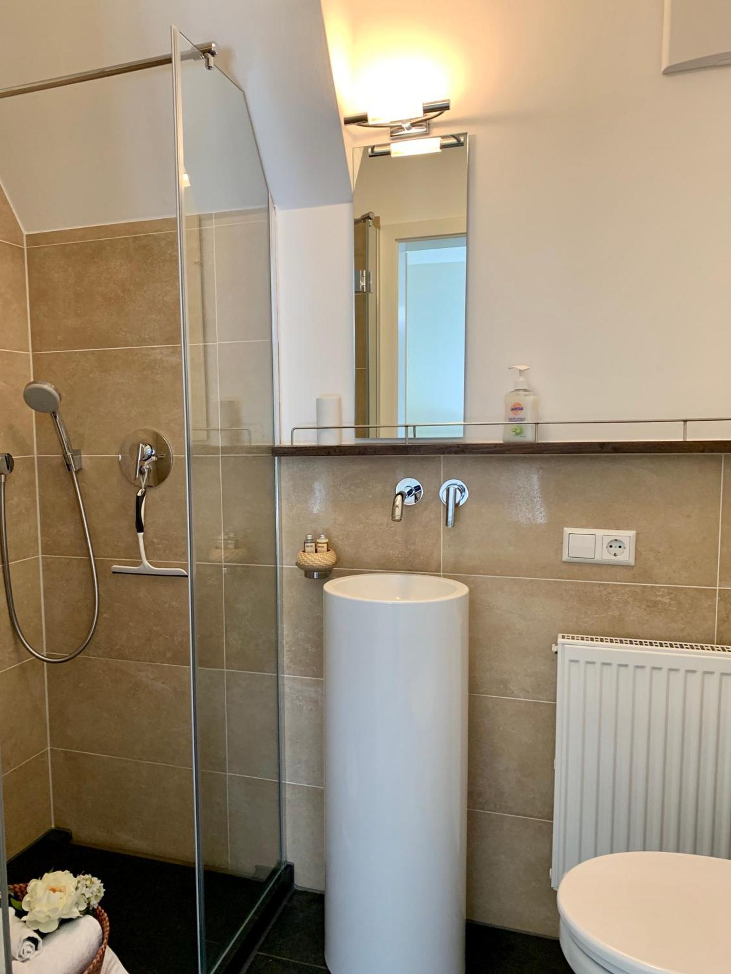 Feriendomizil "Zum Grauen Wolf" Apartman Lindau  Kültér fotó